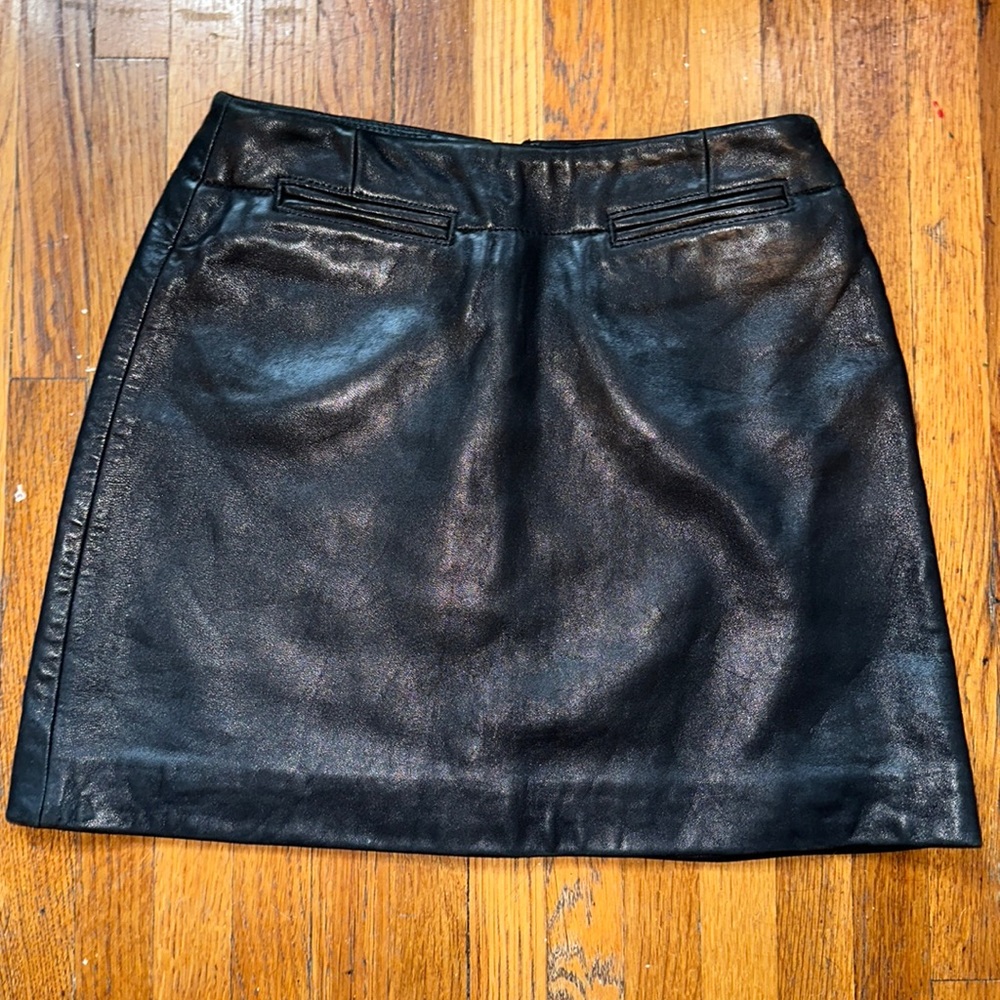 Mini real leather skirt - size 2